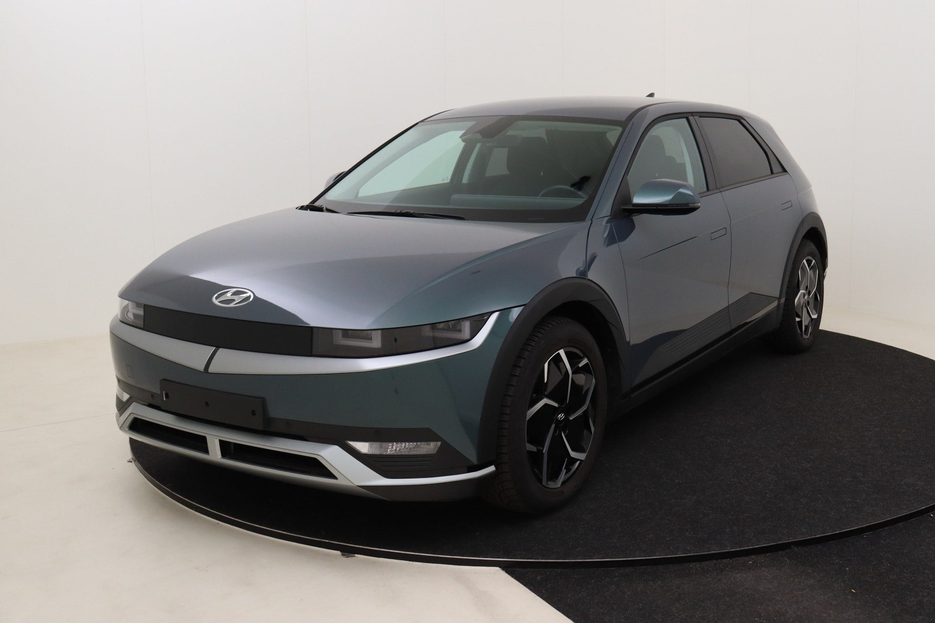 Hyundai IONIQ 5 Core 58 kWh 166 hp