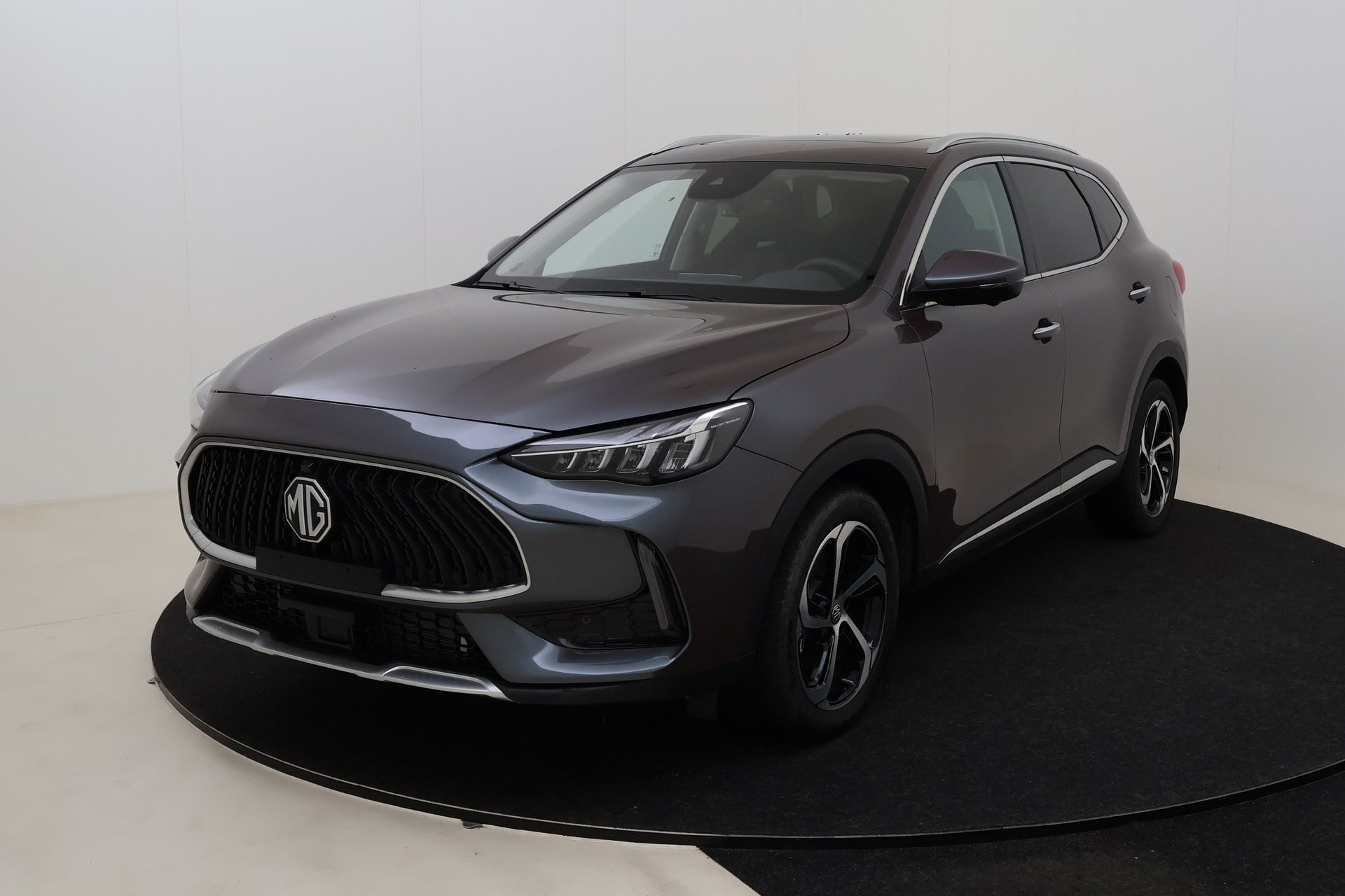 MG HS Luxury PHEV 1.5 P 6AT 2WD