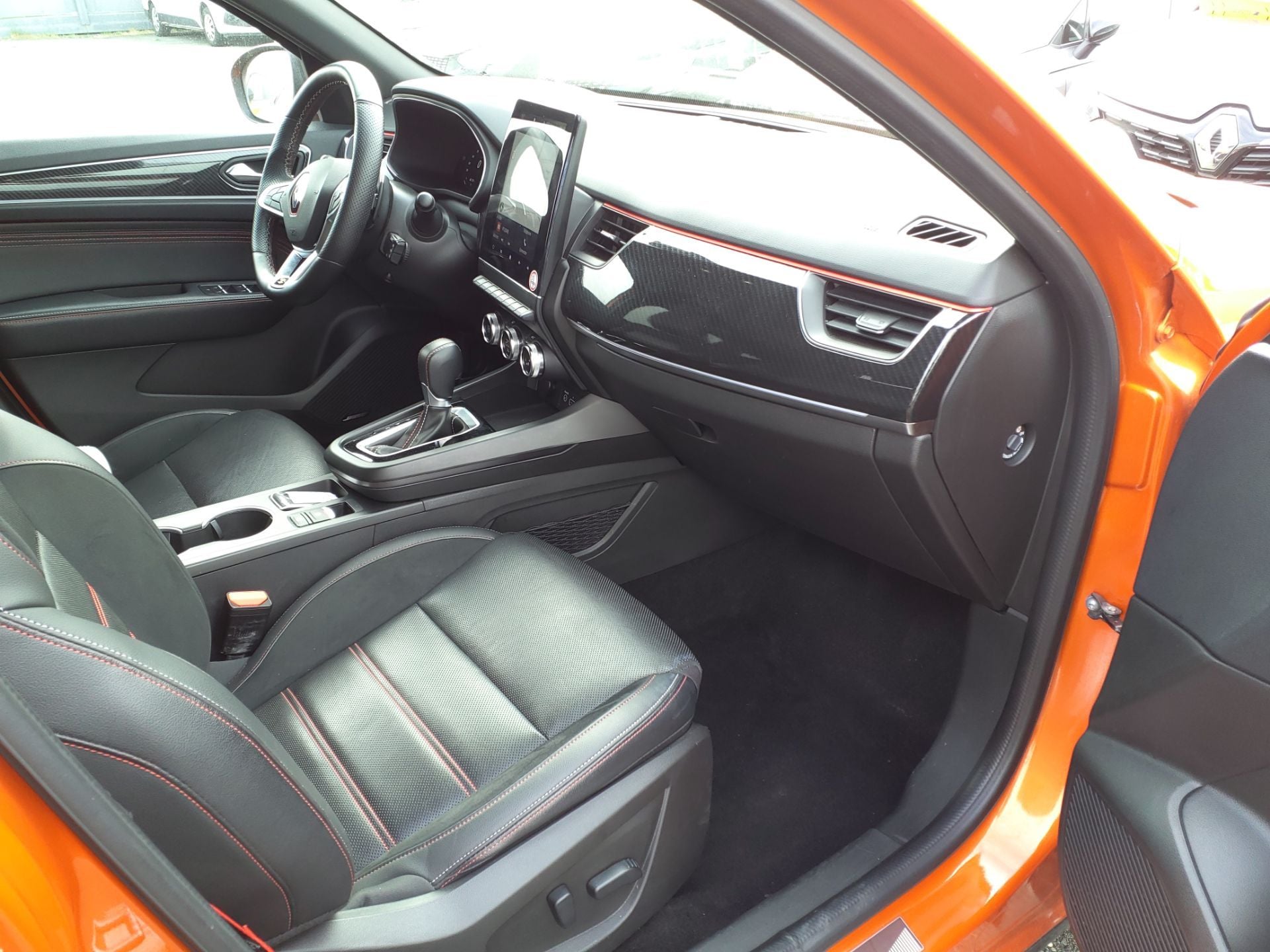 RENAULT ARKANA R.S. LINE mild hybrid 160 EDC photo