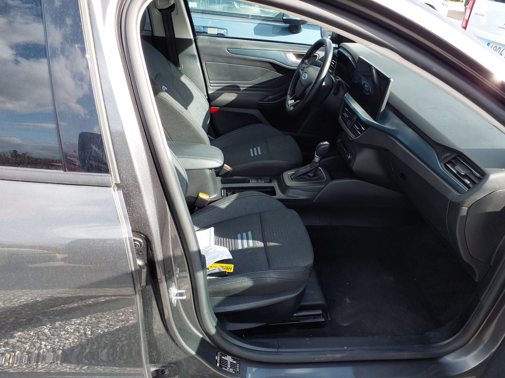 FORD Focus SPORTBREAK 1.0 Ecoboost MHEV 114KW (155CV) Automát ACTIVE photo