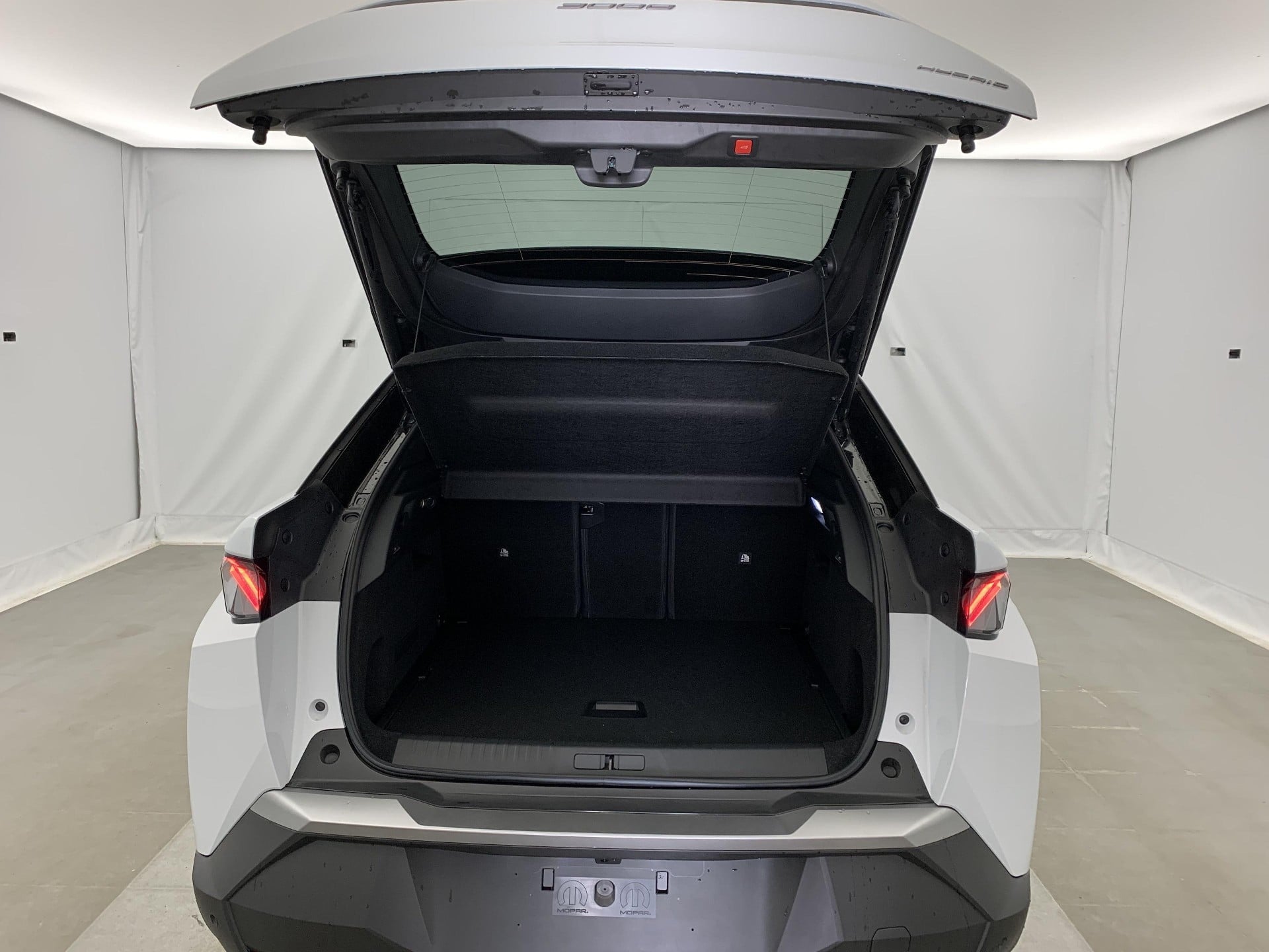 Peugeot 3008 Hybrid 145 e-DCS6 GT photo