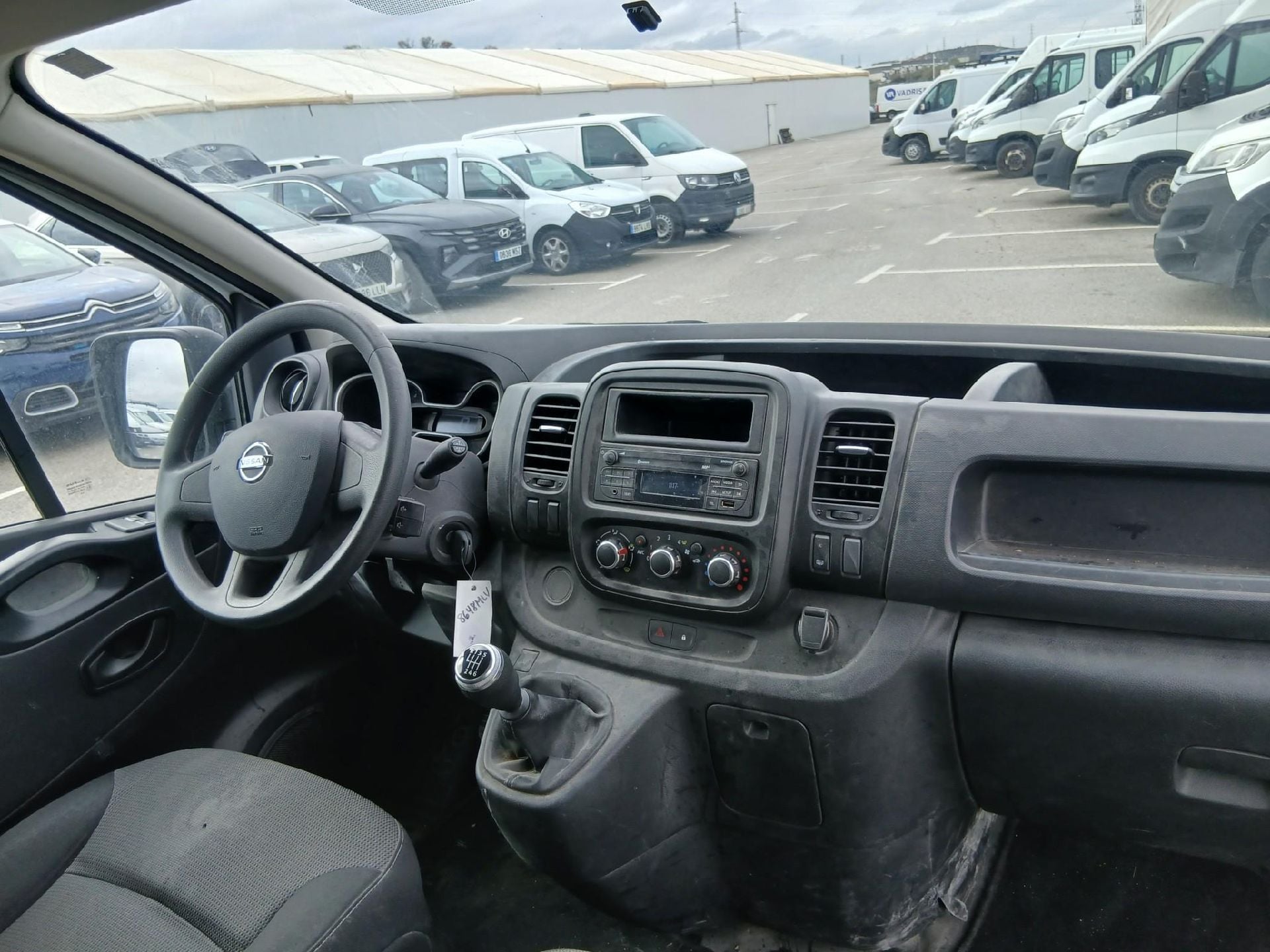 NISSAN NV300 / 2016 / 4P / furgón 2.0dCi 88kW (120CV) L1H1 1T Optima photo