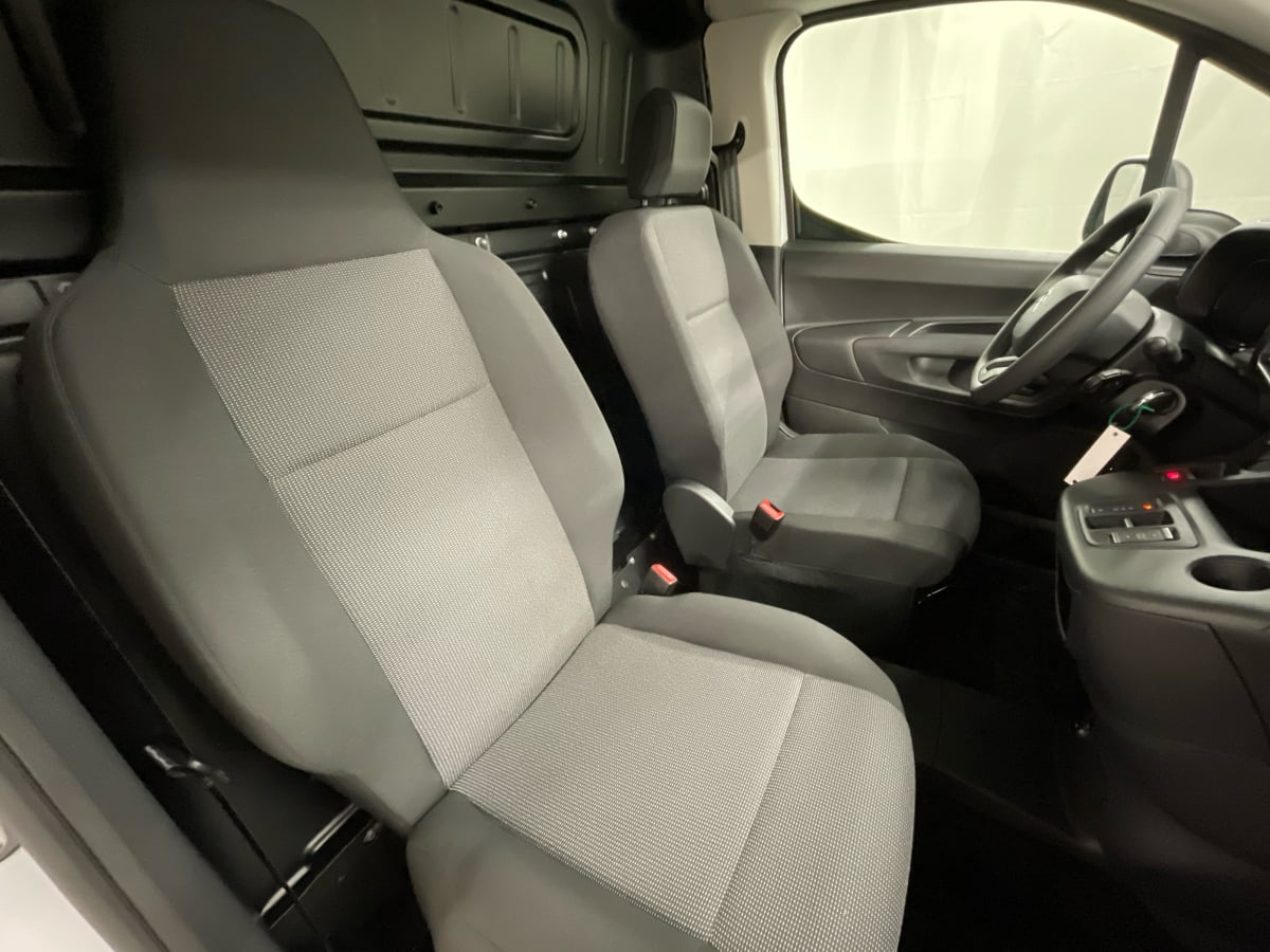 Citroen e-Berlingo Van 50 kWh Citroën ë-Berlingo Van 50 kWh *Mirror link photo