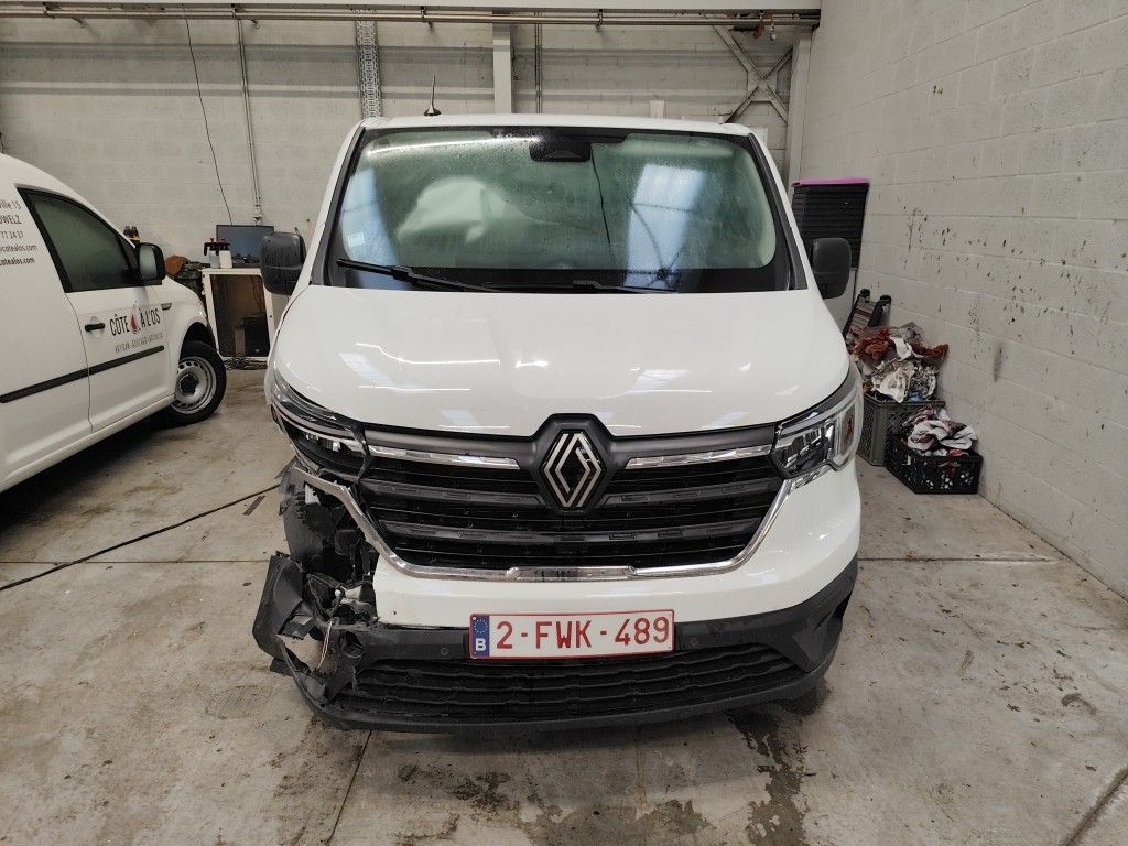 Renault Trafic L2H1 dCi 150 EDC Confort 2.9T 4d !! Damaged Car !! photo