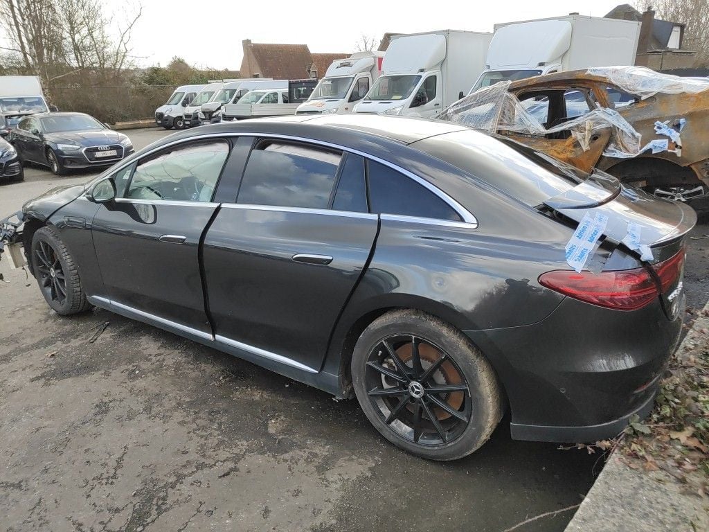 Mercedes-Benz EQE EQE 300 Business Line 4d !! Damaged car !! photo