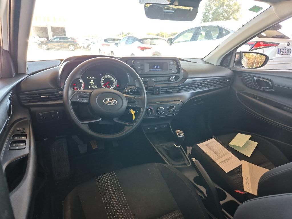 HYUNDAI i20 / 2020 / 5P / berlina con portón 1.0 TGDI 74kW (100CV) 48V Essence photo