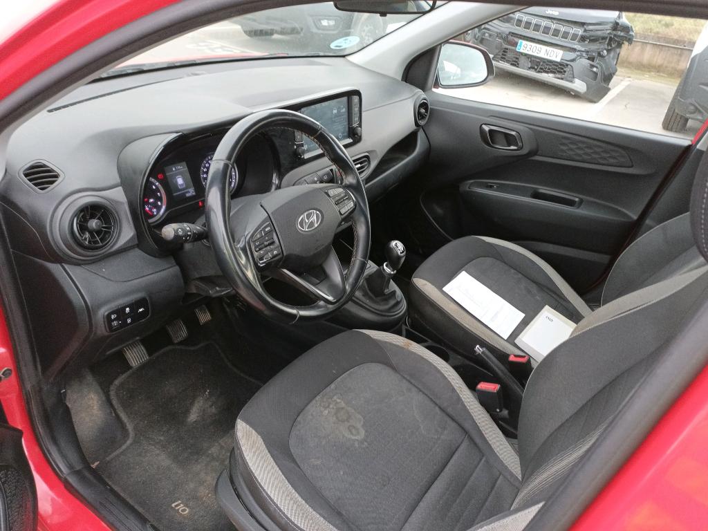 HYUNDAI i10 / 2020 / 5P / berlina con portón 1.0 Klass photo