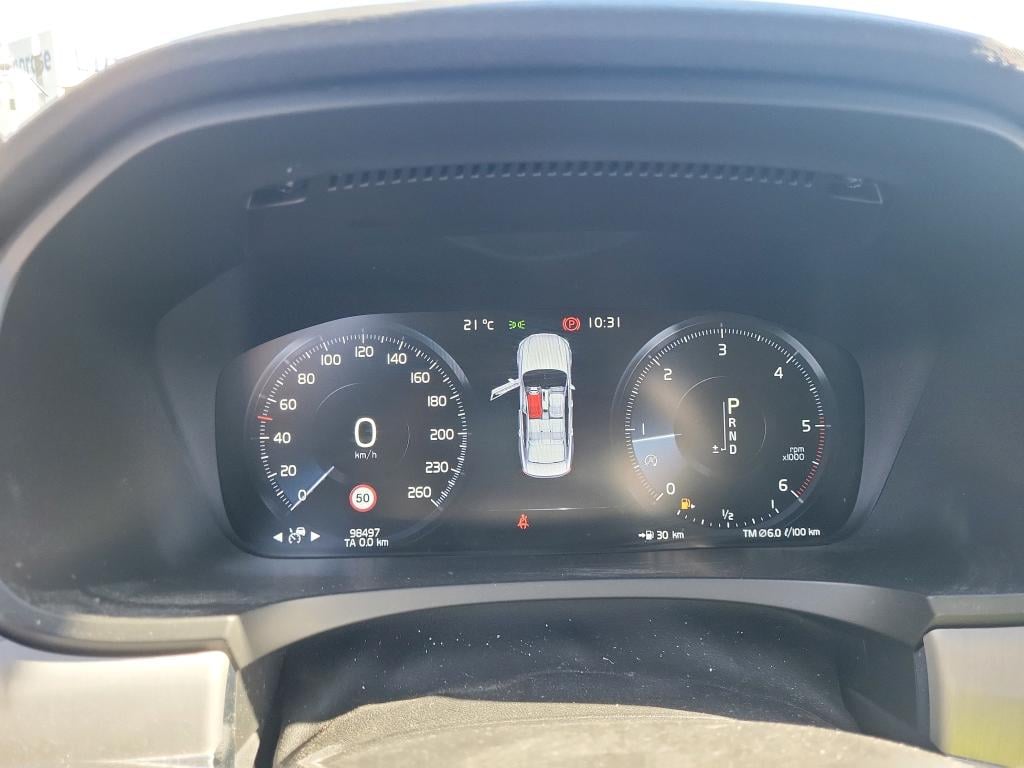 VOLVO S90 / 2016 / 4P / sedán 2.0 D4 Momentum Auto photo