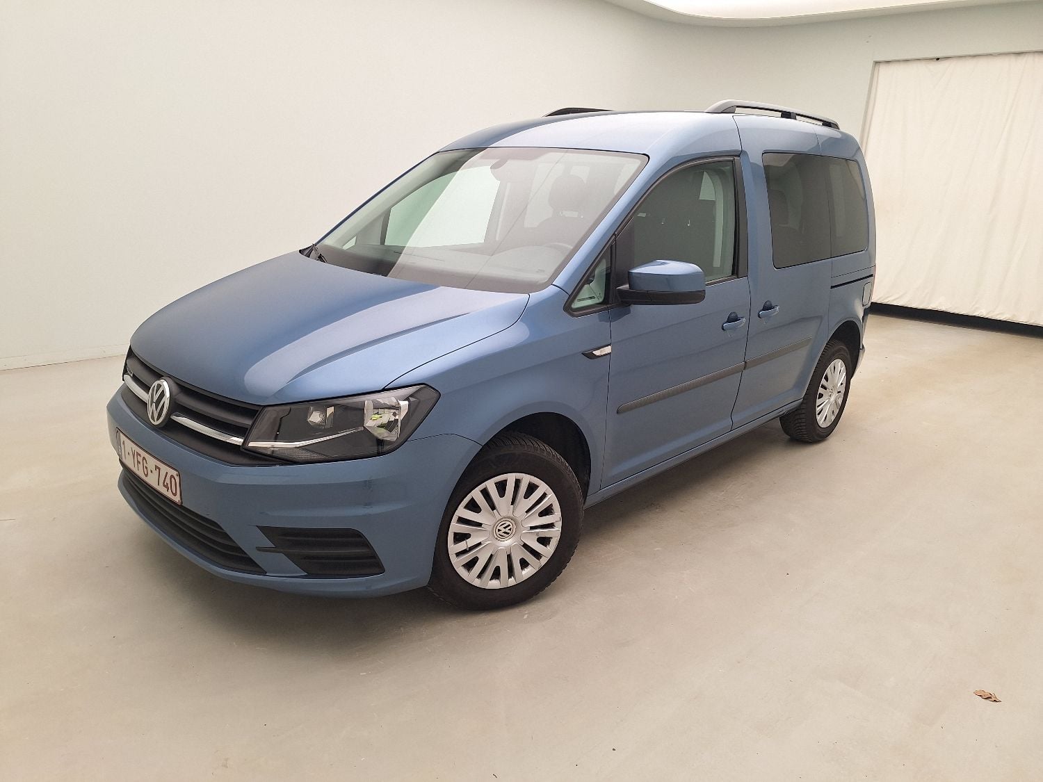 VW, Caddy '15, Volkswagen Caddy 1.4 TGi 81kW BMT Family 5d