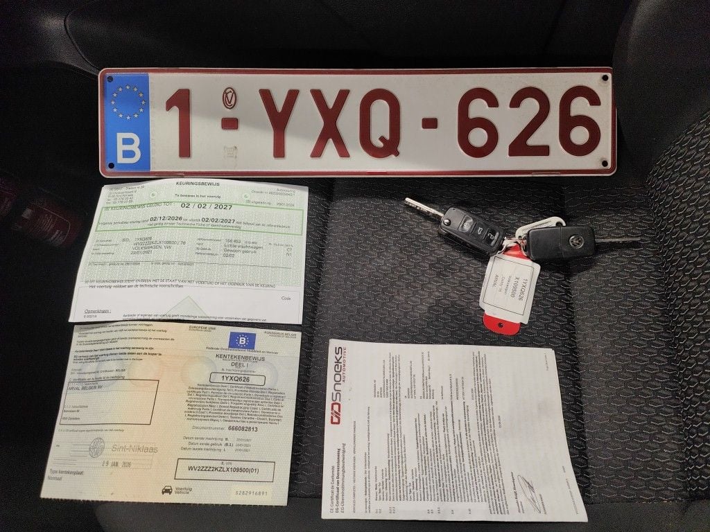 Volkswagen Caddy Maxi CRTDi 2.0 75kW SCR BMT Maxi Trendline Family 4d photo