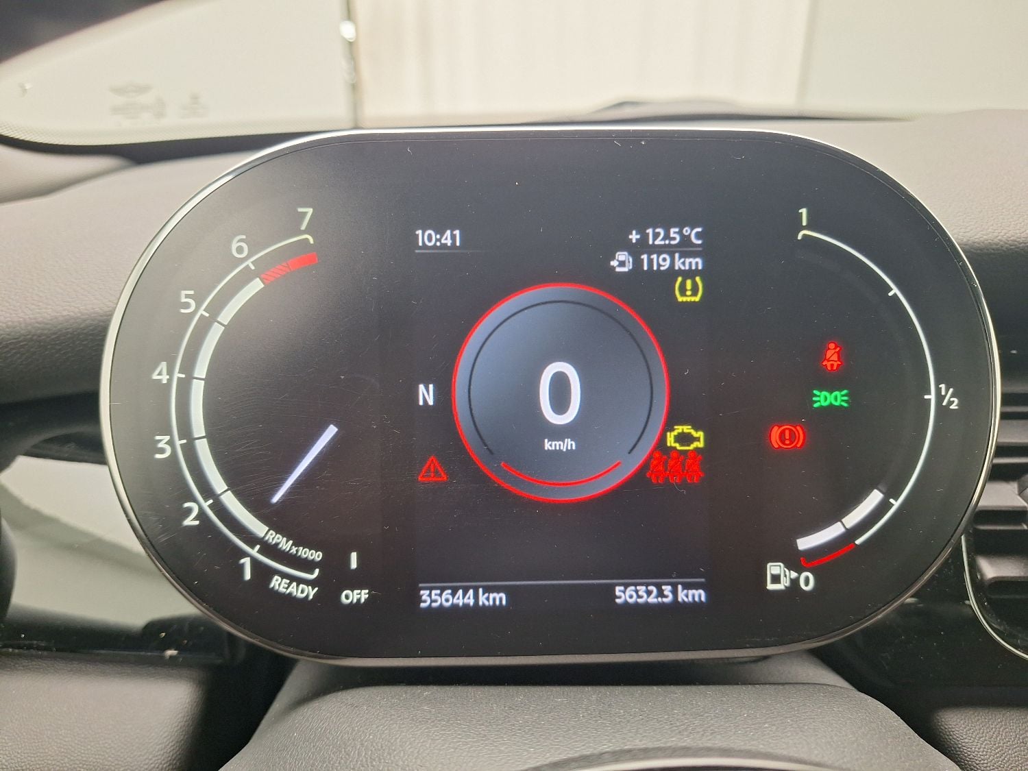 MINI, Mini 5d '14, Mini 5 door One 5d photo