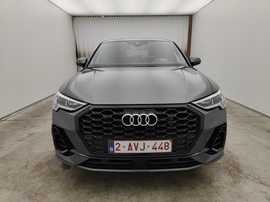 Audi Q3 Sportback 45 TFSI e S tronic S Line 5d photo