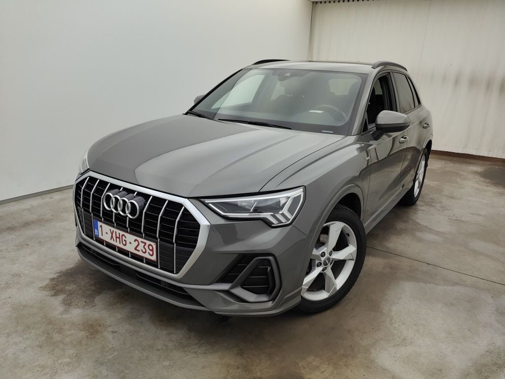 Audi Q3 35 TFSI S tronic S line 5d