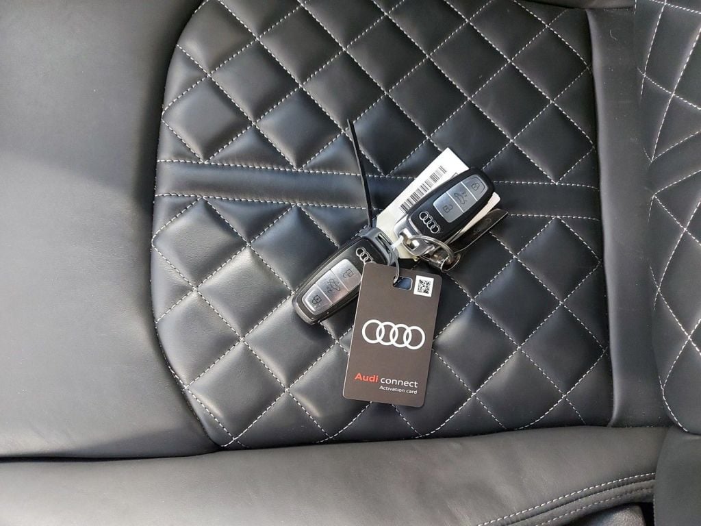 AUDI Q7 - 2020 55 TFSi 340hp Quattro S line Tiptronic (EU6AP) 5d photo