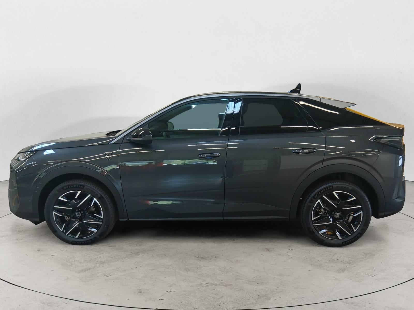 Peugeot 3008 GT Hybrid 145 e-DCS6 photo