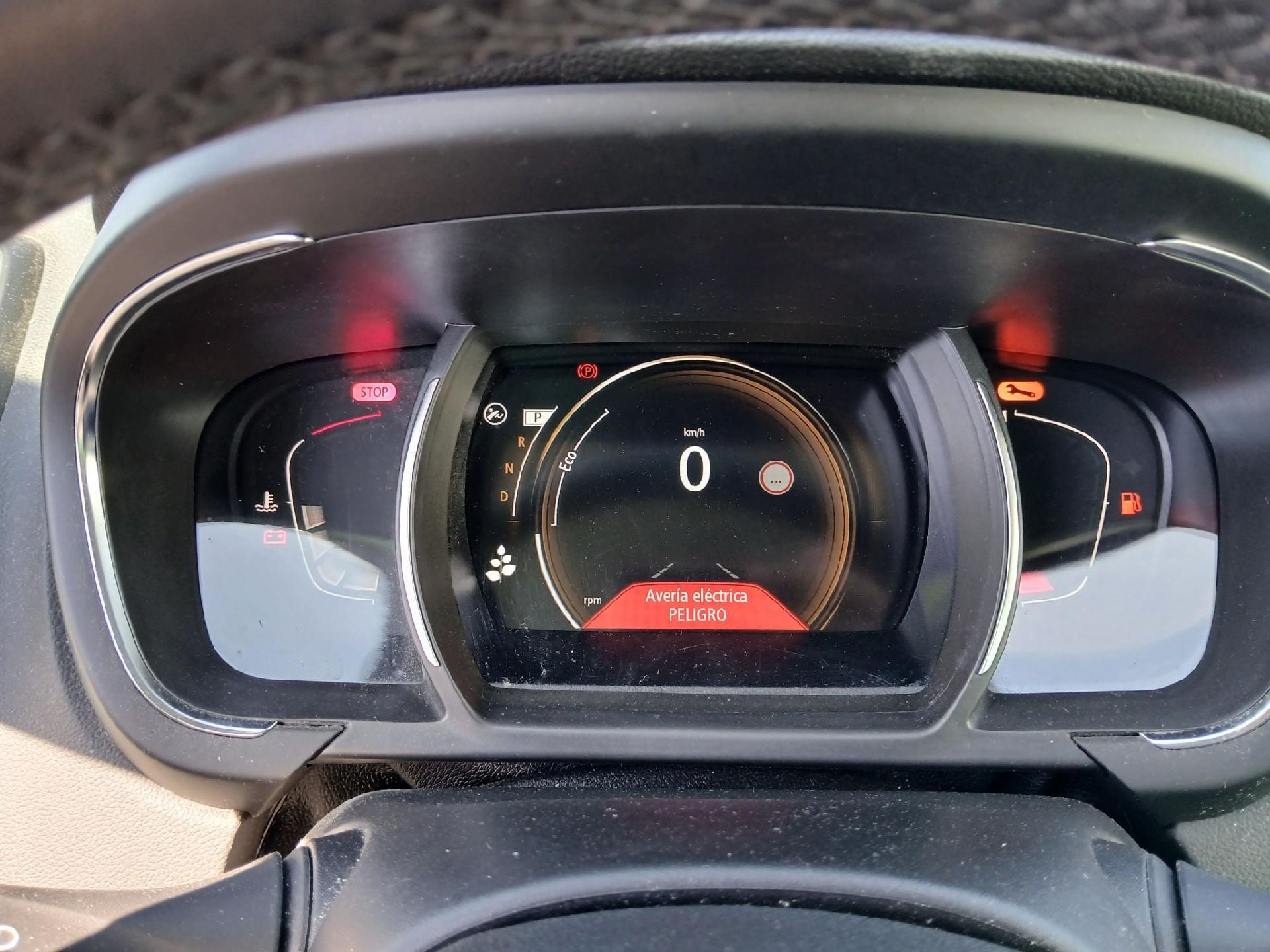 RENAULT Grand Scénic / 2016 / 5P / monovolumen compacto Limited TCe 103 kW (140CV) EDC GPF MY21 photo