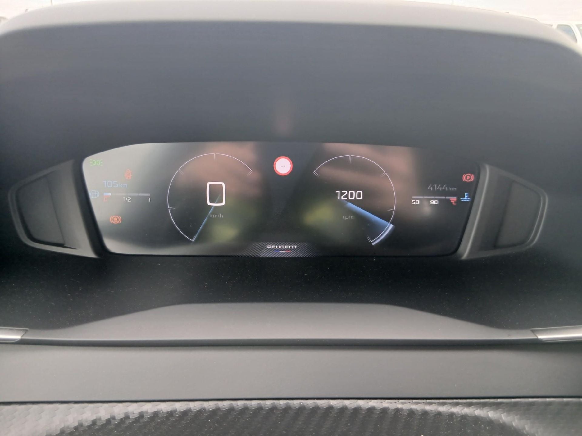 208 Allure 1.2 Puretech 100CV MT6 6E photo