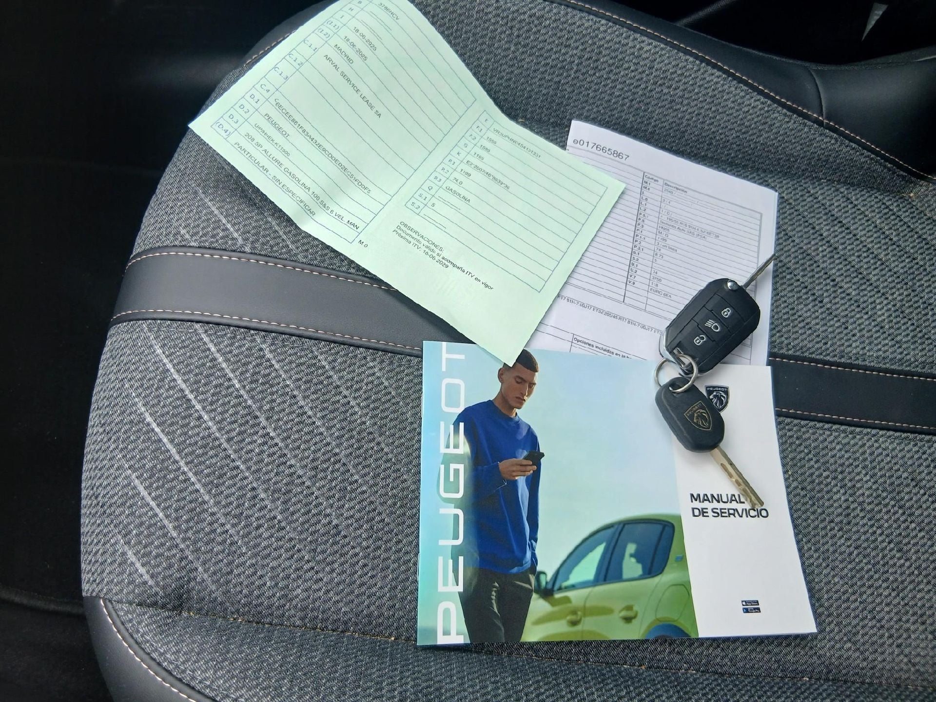 208 Allure 1.2 Puretech 100CV MT6 6E photo