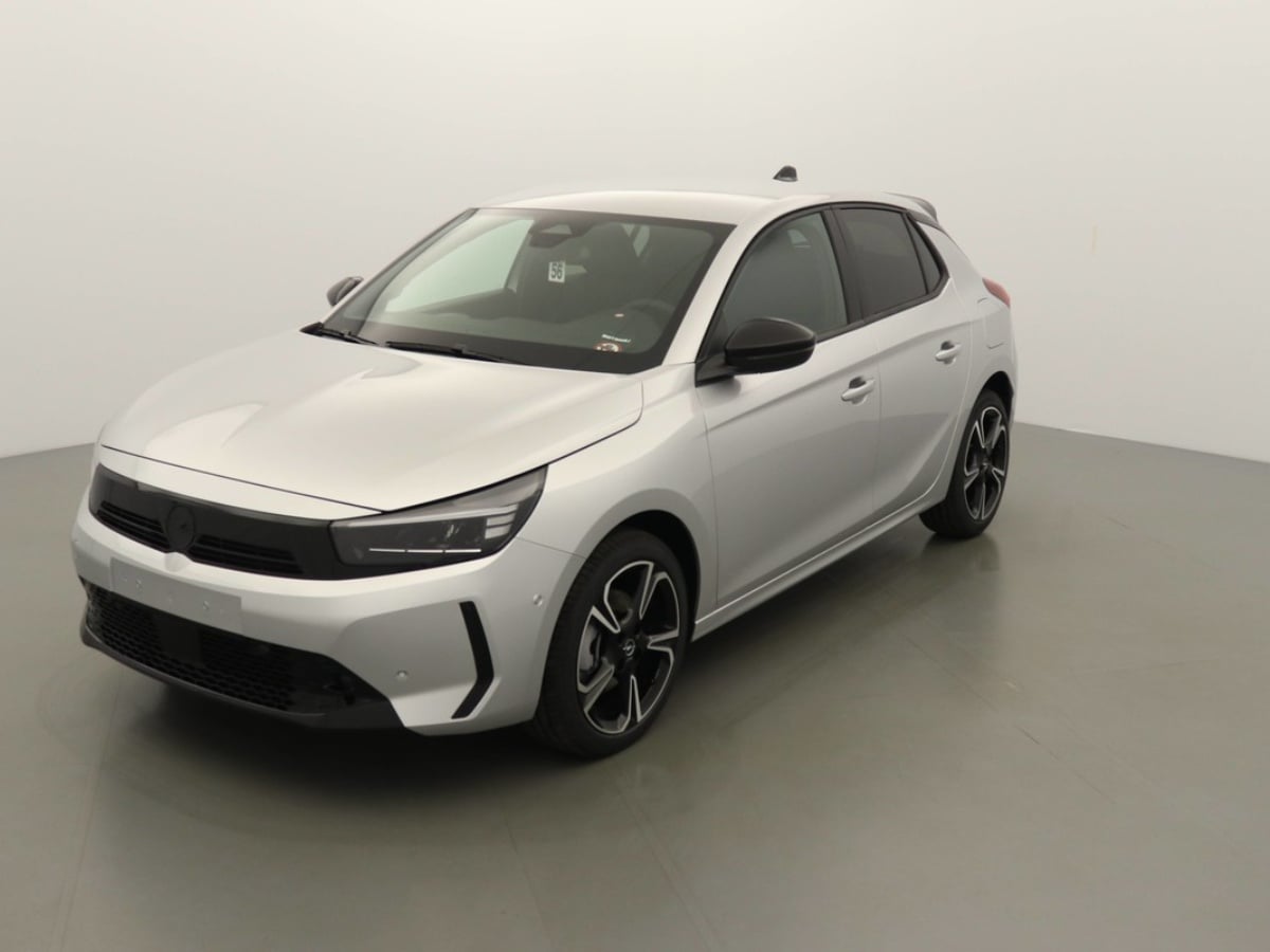 Opel Corsa GS 1.2 Hybrid Electric/Gasoline 112hp