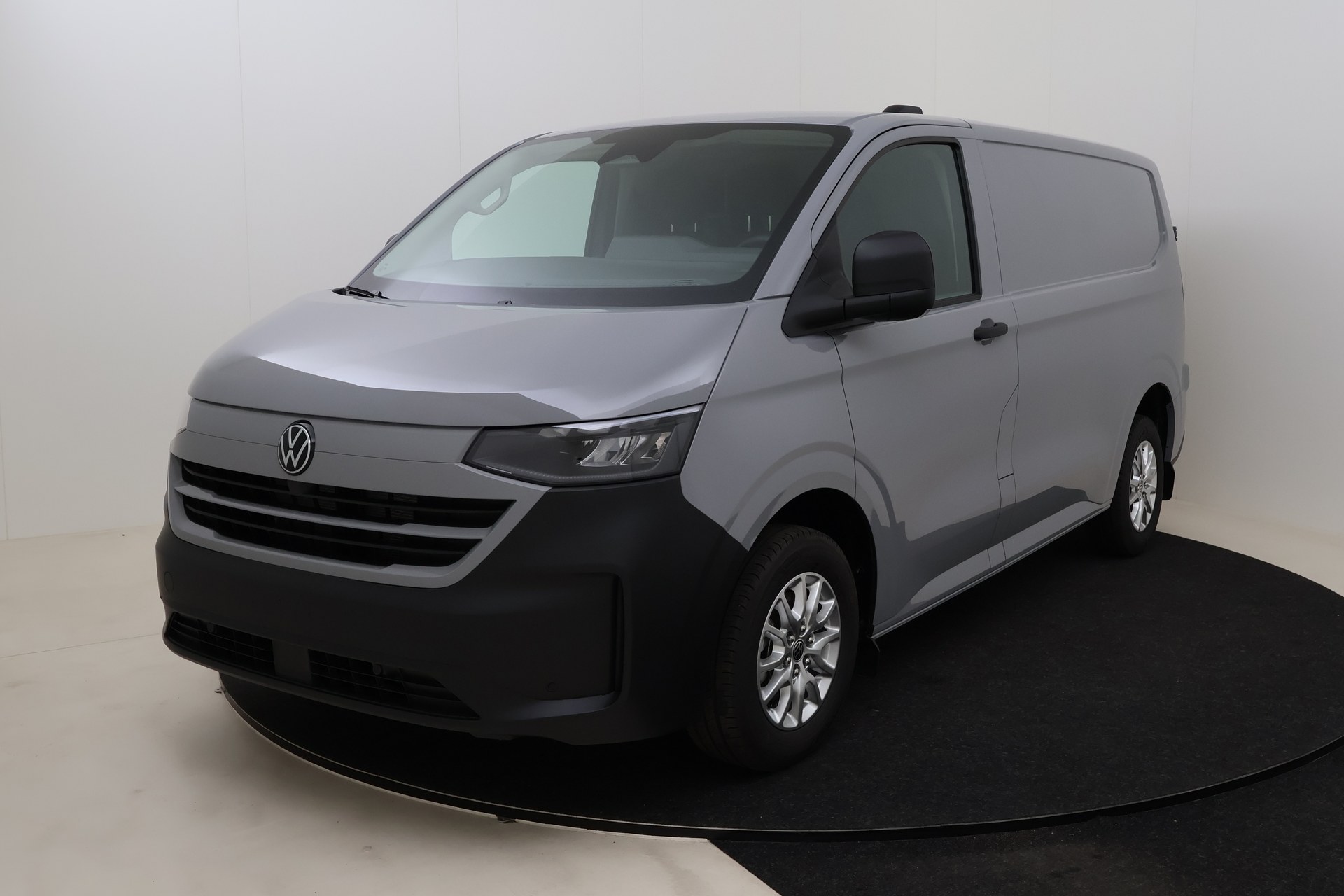 Volkswagen Transporter T7 Fourgon 3100 mm 2.0 TDI 150 hp Aut.8