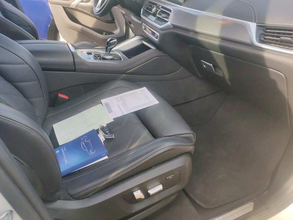 BMW X6 / 2019 / 5P / todoterreno xDrive30d photo