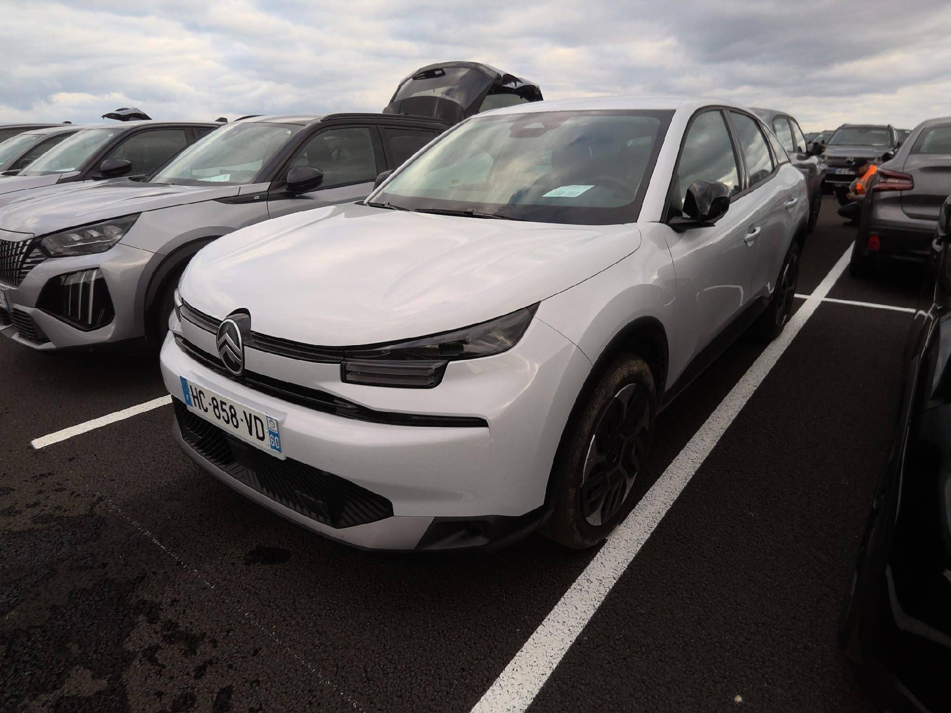 Citroen C4 Plus 1.2L PureTech 130 (EAT8)