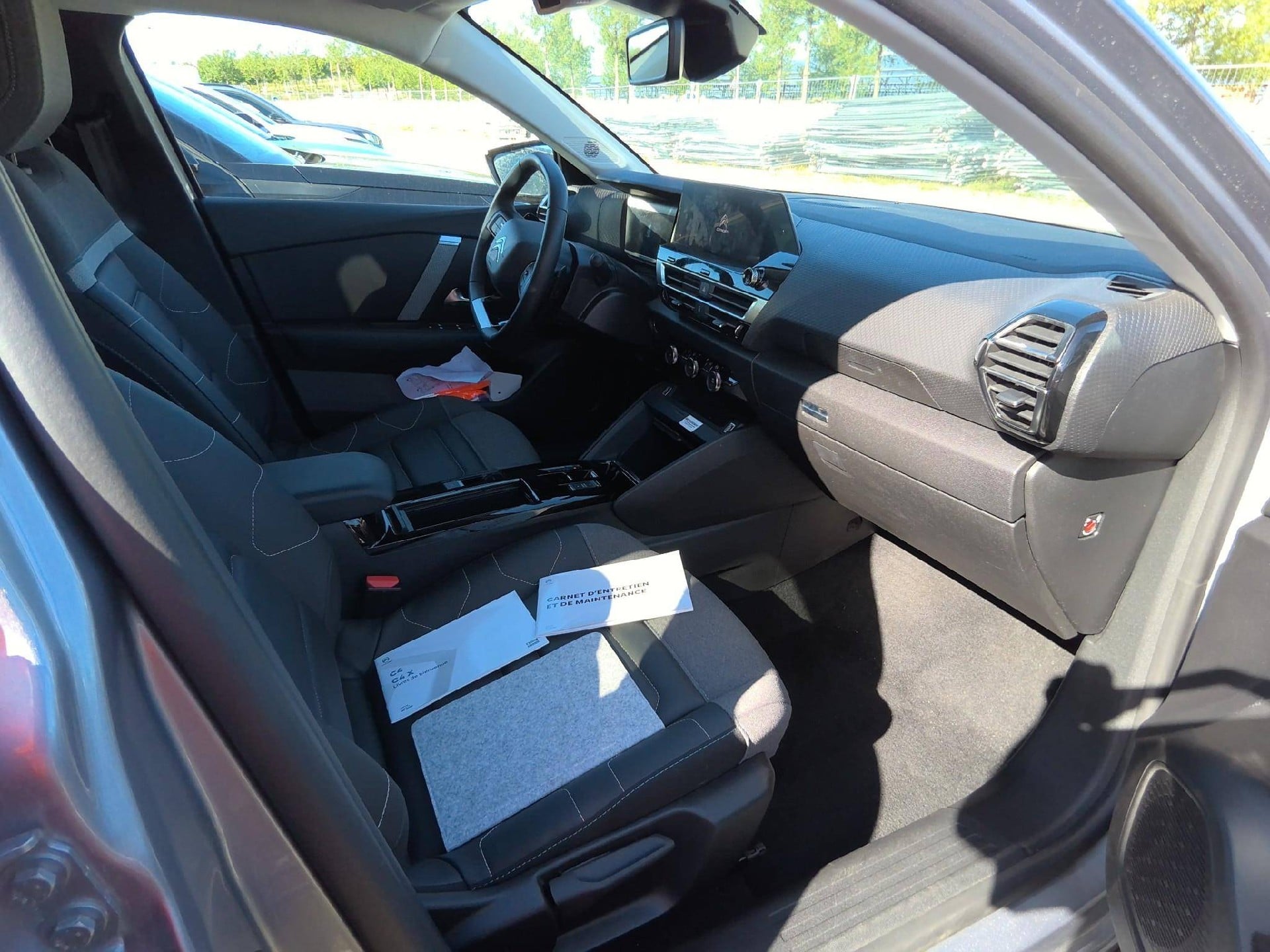 Citroen C4 Max C4 PureTech 130 EAT8 photo