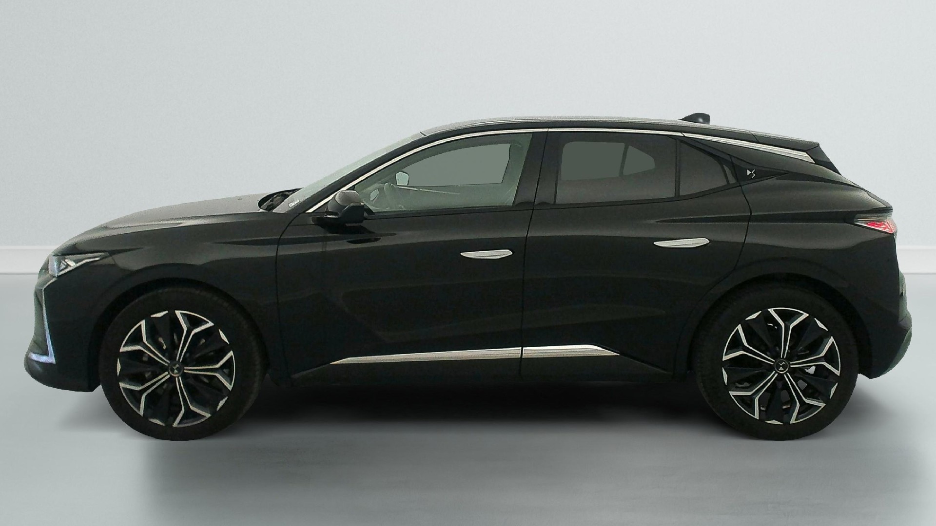 DS DS4 Hybride 145 e-DCT6 Etoile - Alcantara photo