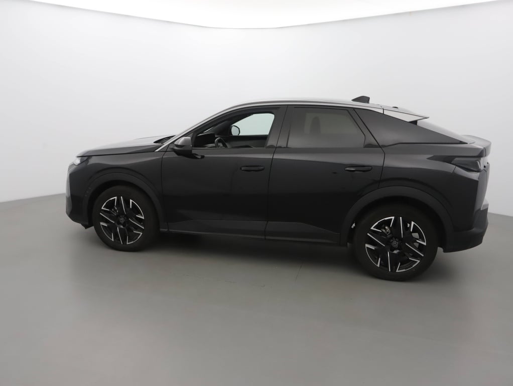 Peugeot 3008 Allure 1.2L Hybrid 145 photo