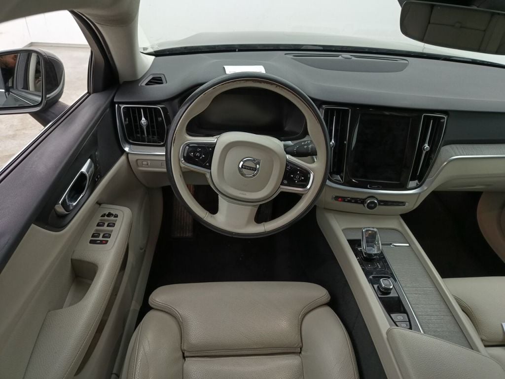 Volvo V60 B4 D Inscription Aut. 5d