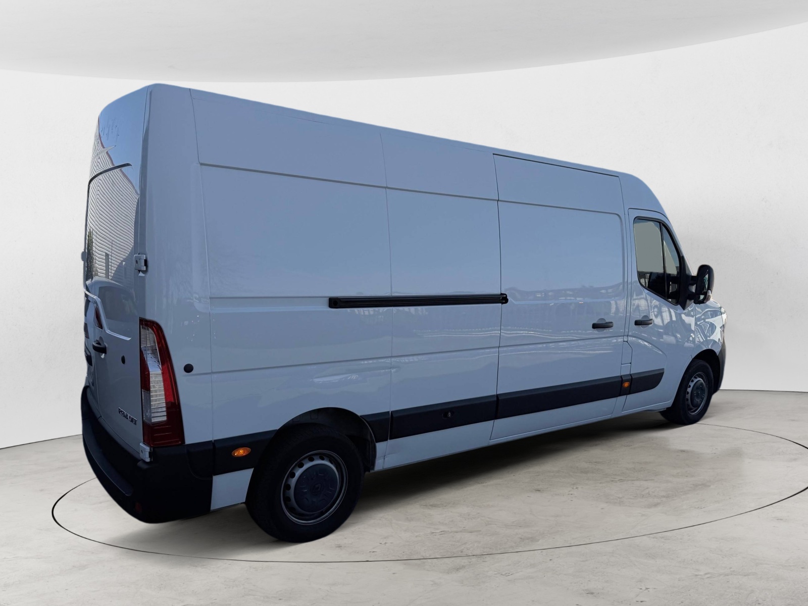 Renault Master Grand Confort MASTER FGN TRAC F3500 L3H2 BLUE DCI 135 photo