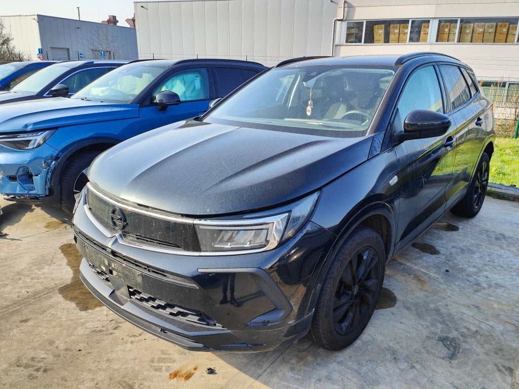 Opel Grandland 1.2 Turbo S/S MT6 GS Line 5d !! Damaged car !!