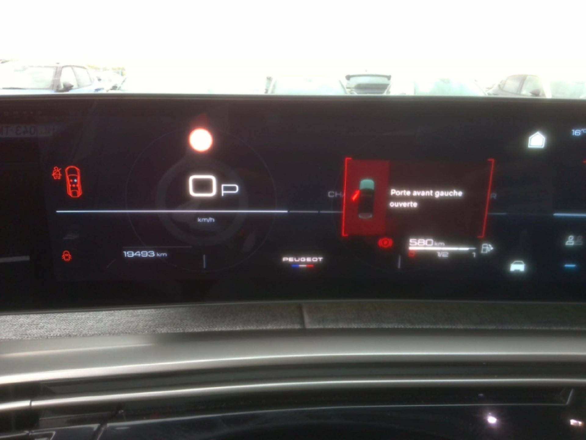 Peugeot 3008 Allure 3008 Hybrid 136 e-DCS6 photo