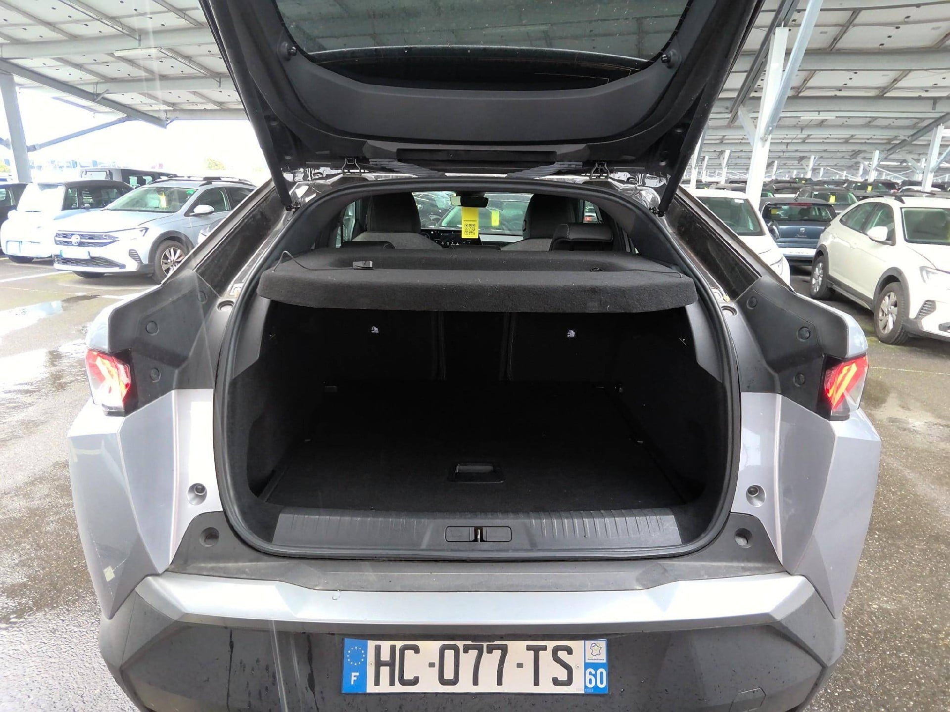 Peugeot 3008 GT Hybrid 145 e-DCS6 photo