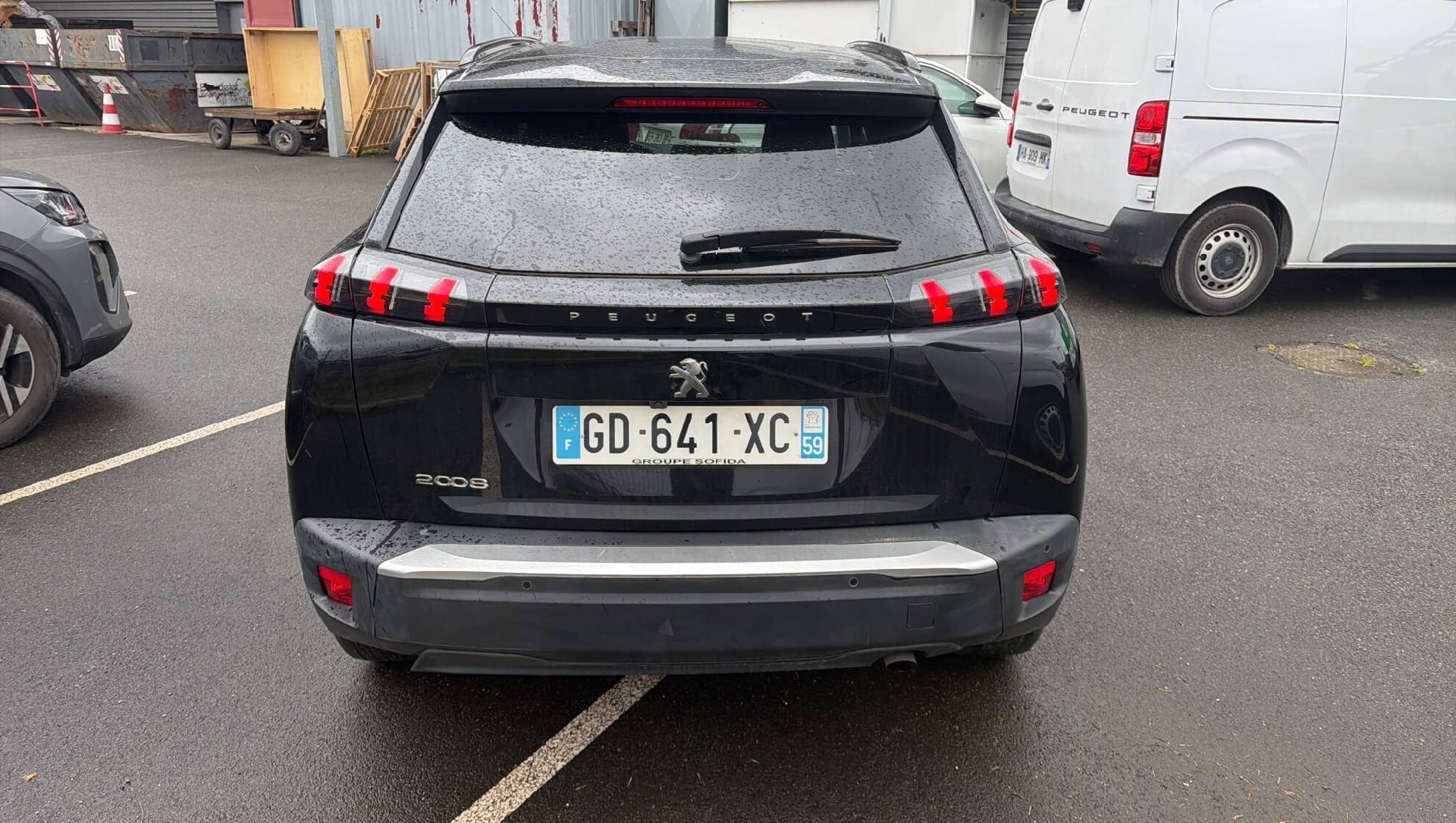 Peugeot 2008 Style PureTech 100 S&S BVM6 photo