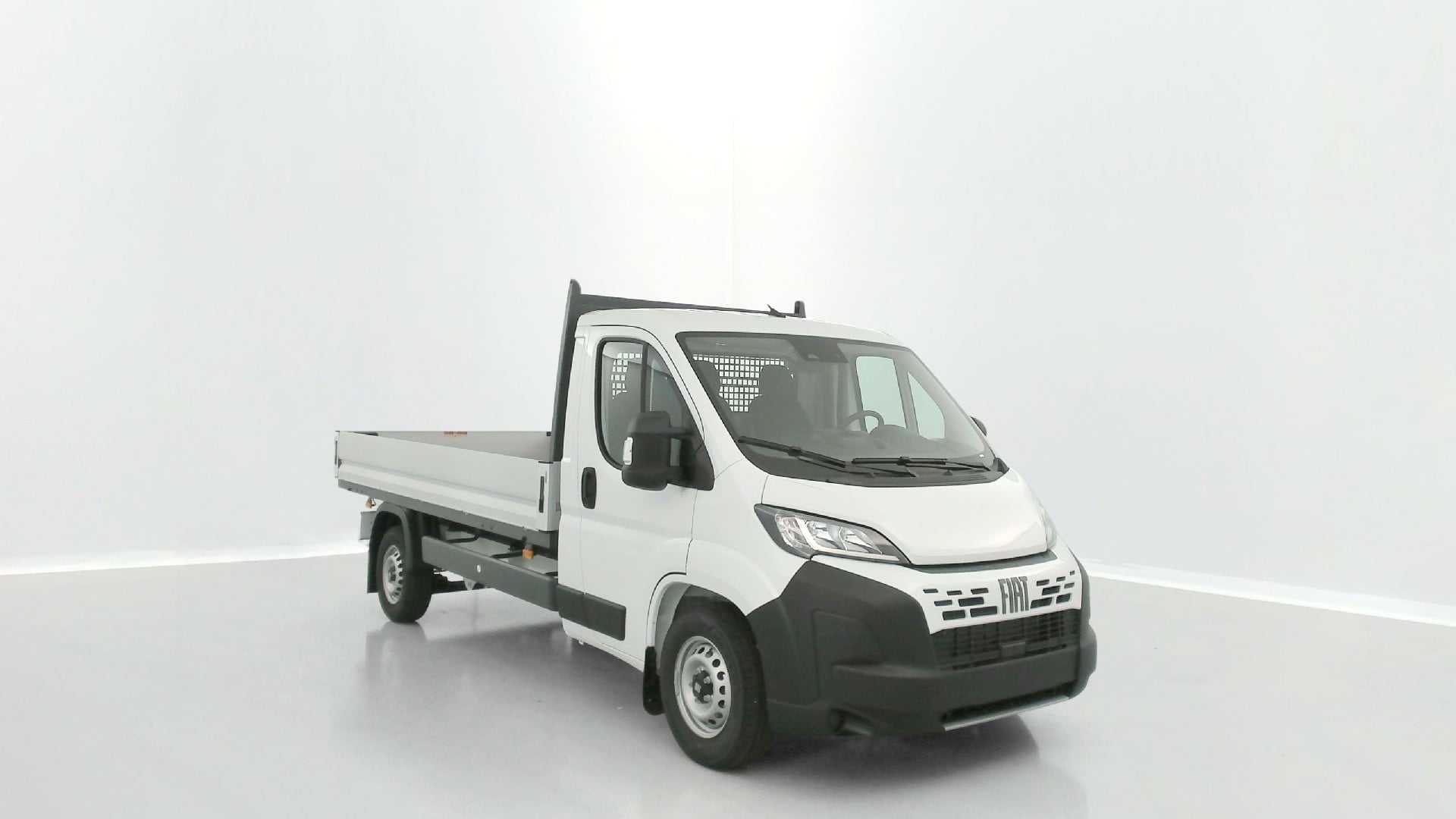 Fiat Ducato L3 Maxi 3.5t Plateau Ridelles 2.2L Diesel 140 hp