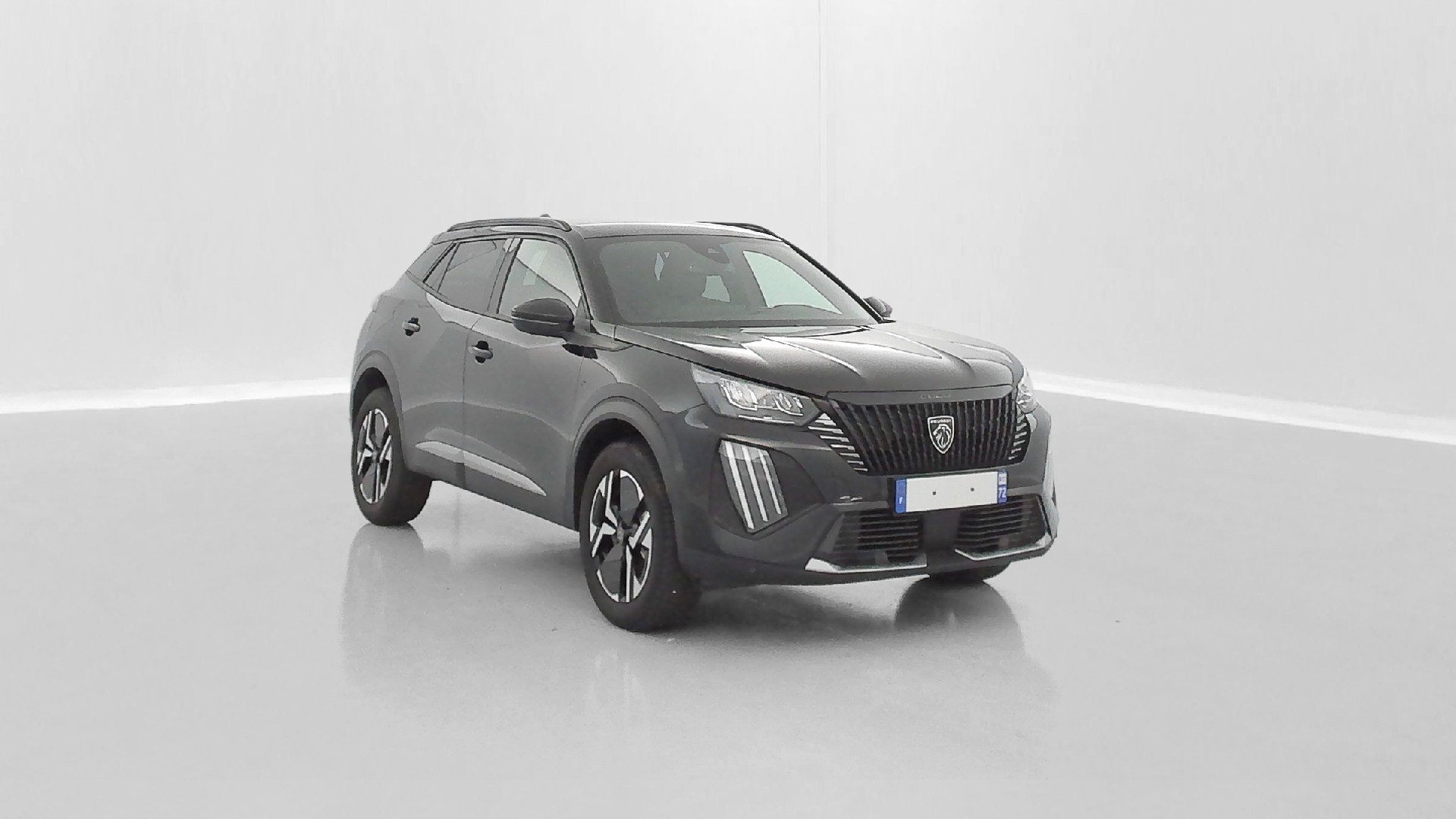 Peugeot 2008 Allure 1.2L Hybrid 145