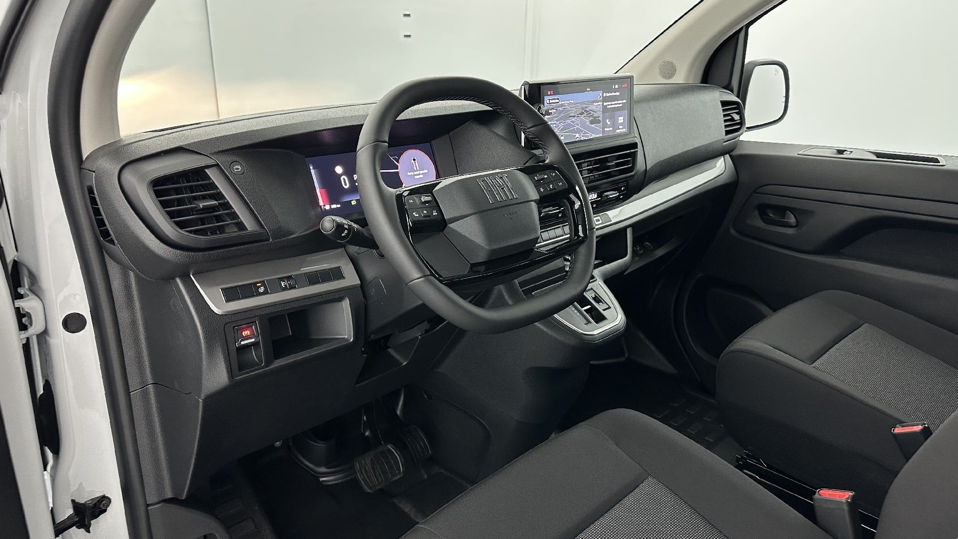 Fiat Scudo XL Pack Premium Connect 2.0 BlueHDi 180 ch photo