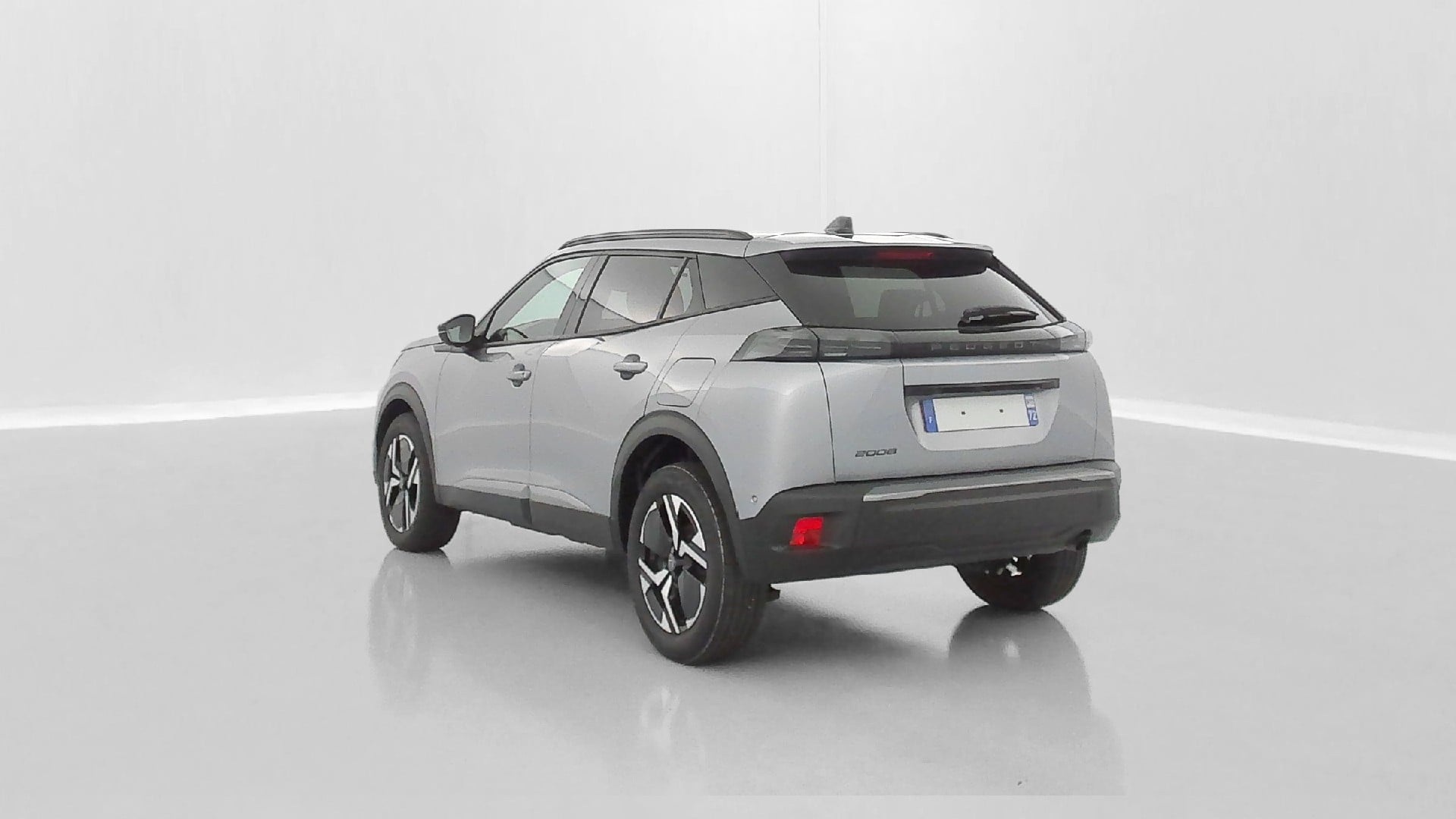 Peugeot 2008 Allure 1.2 PureTech 100ch photo