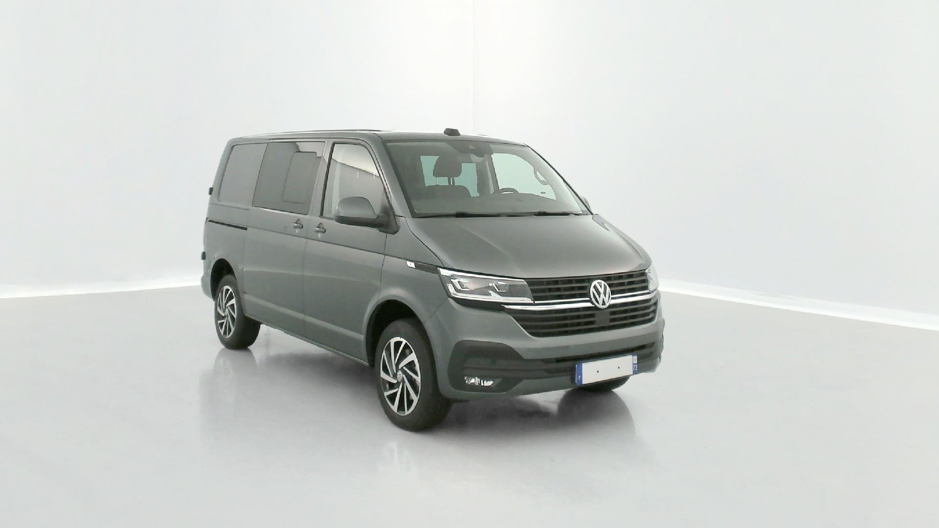 Volkswagen Transporter Business Plus 2.0L TDI 150 hp