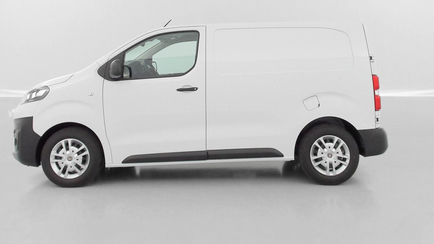 Fiat Scudo 1.5 MultiJet 120ch Compact photo