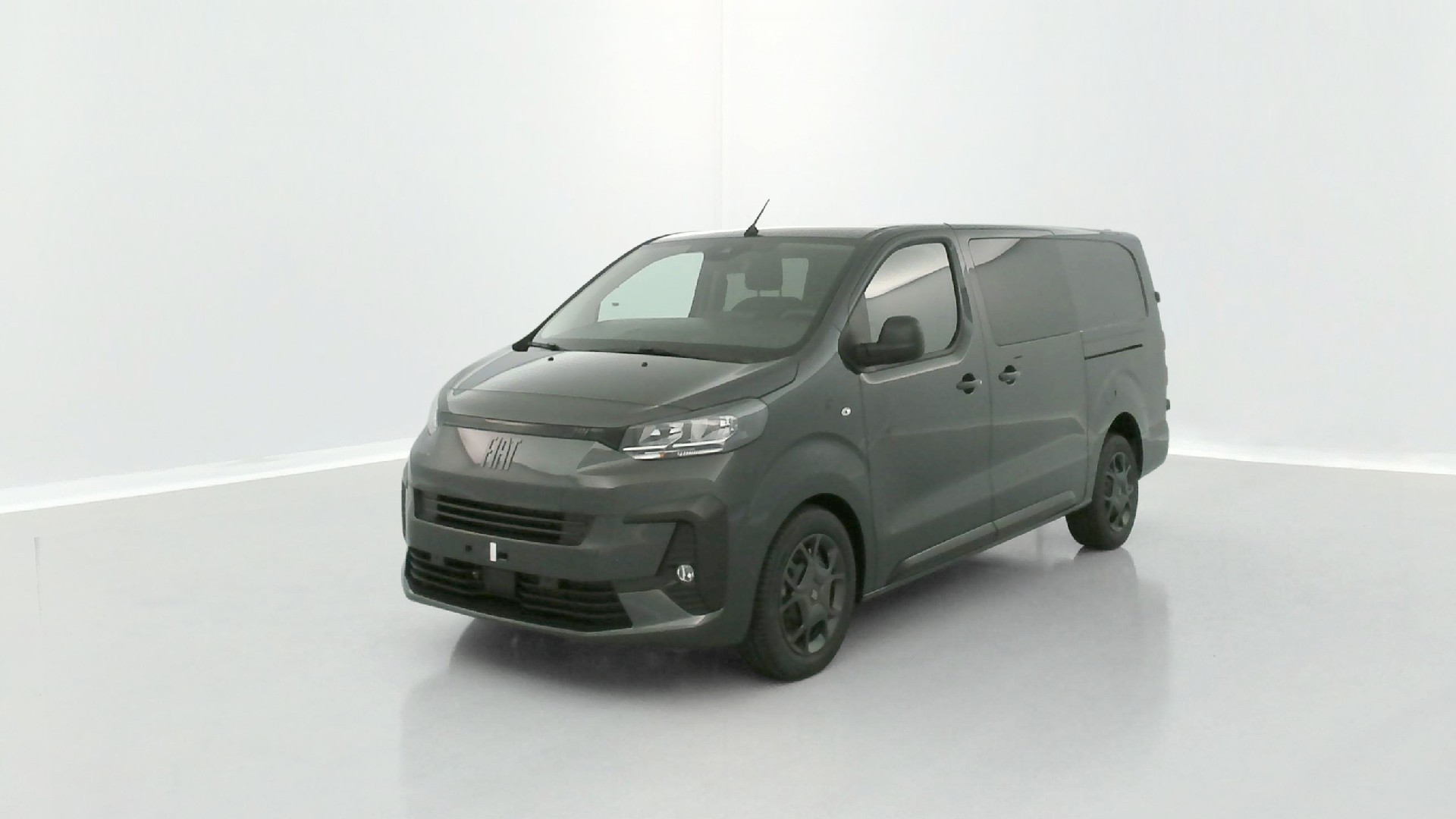 Fiat Scudo Pack Premium Connect 2.0 BlueHDi 180ch photo