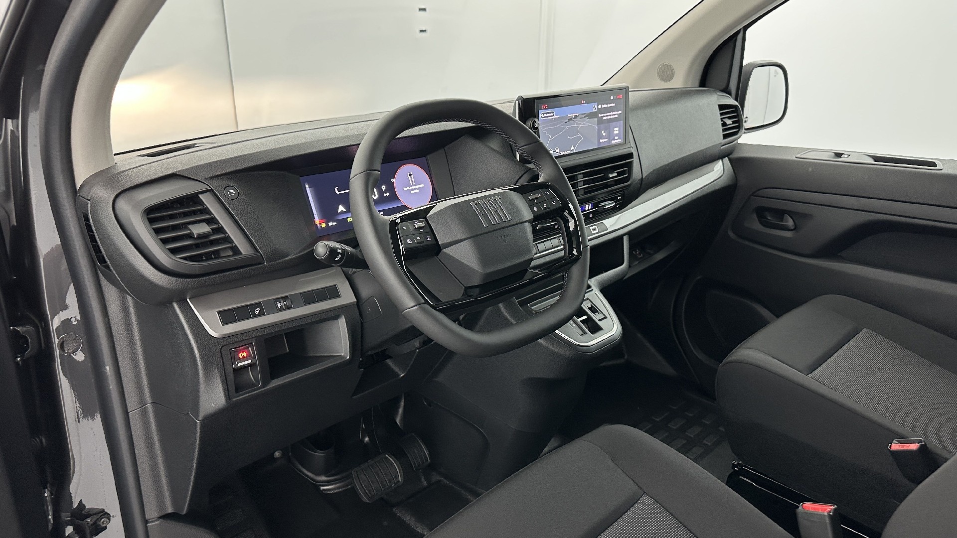 Fiat Scudo Pack Premium Connect 2.0 BlueHDi 180ch photo