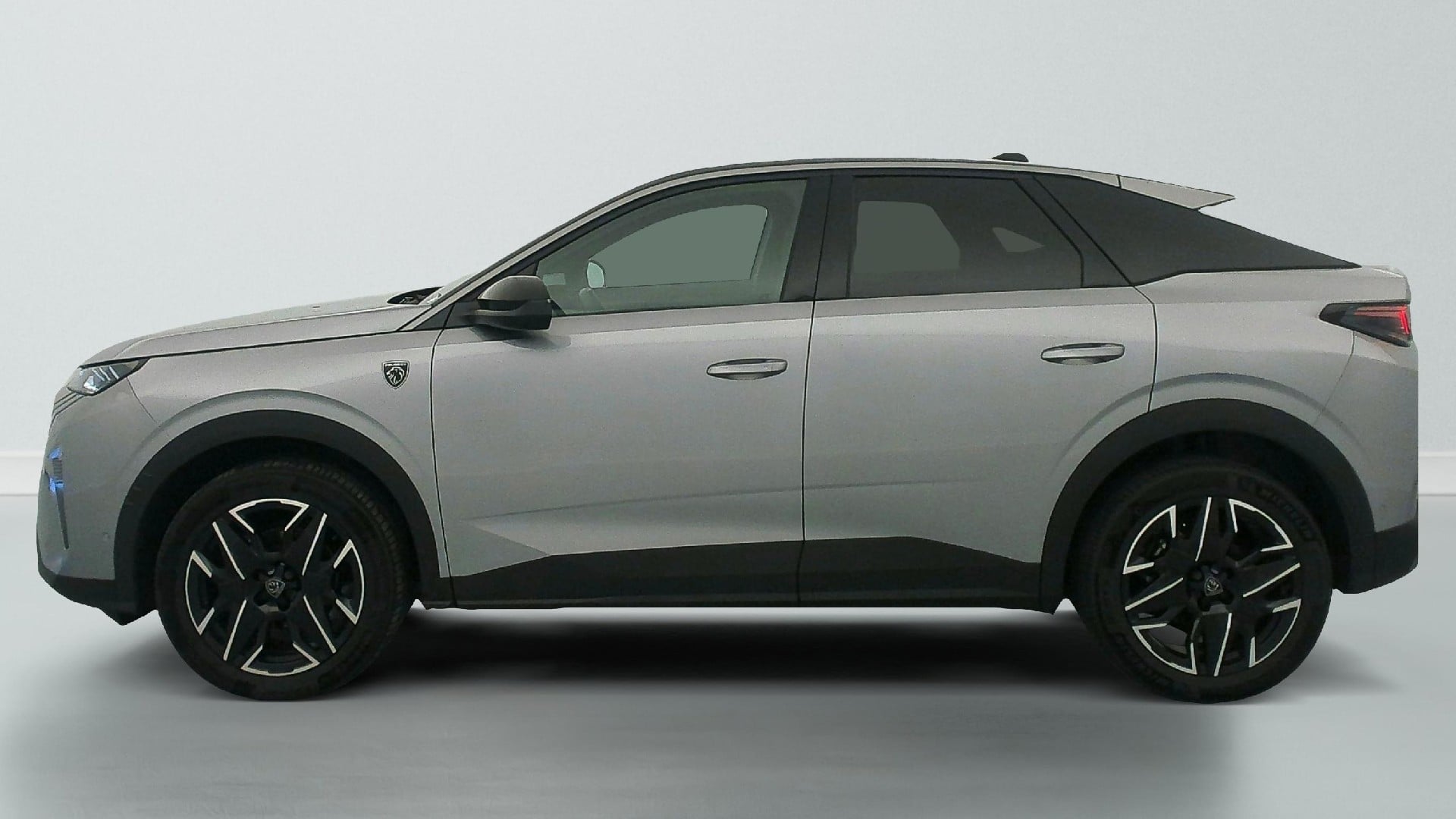 Peugeot 3008 Hybrid 145 e-DCS6 GT photo