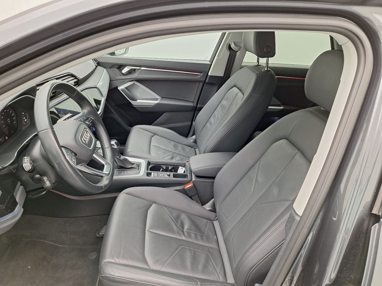 Audi, Q3 SB '19, Audi Q3 Sportback 35 TFSI S tronic S Line Business photo