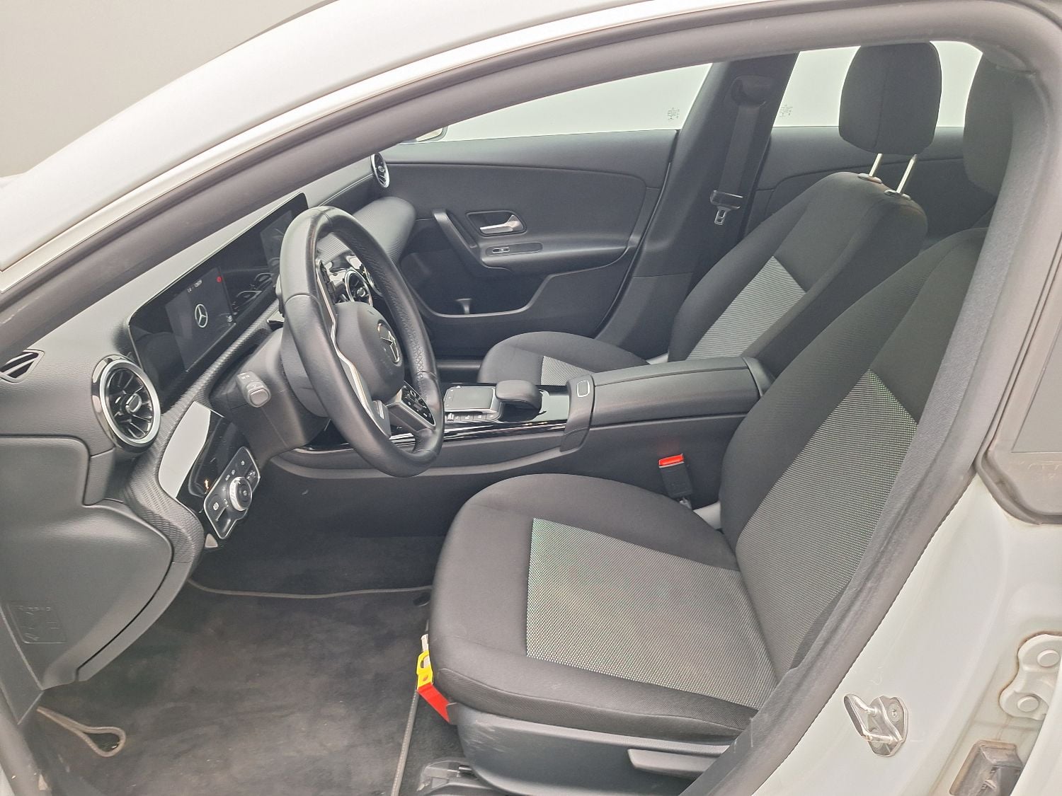 Mercedes, CLA-Class '19, Mercedes-Benz CLA CLA 180 d Business Solution Esse photo