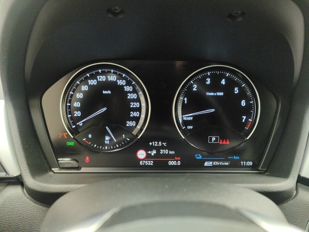 BMW X1 xDrive25e (162 kW) 5d photo