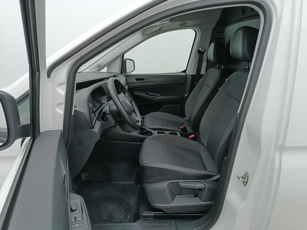 VOLKSWAGEN CADDY VAN DIESEL - 2021 2.0 TDi 102 5d photo