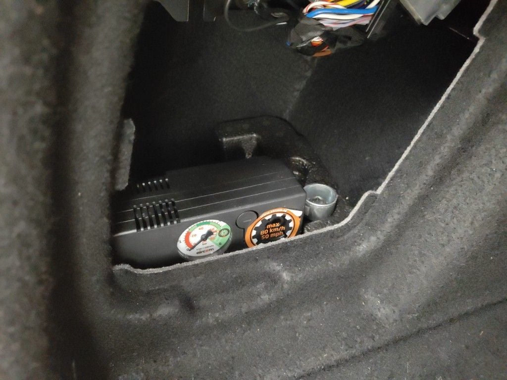 BMW 1 HATCH DIESEL - 2019 118 dA 150hp (EU6AP) 5d photo