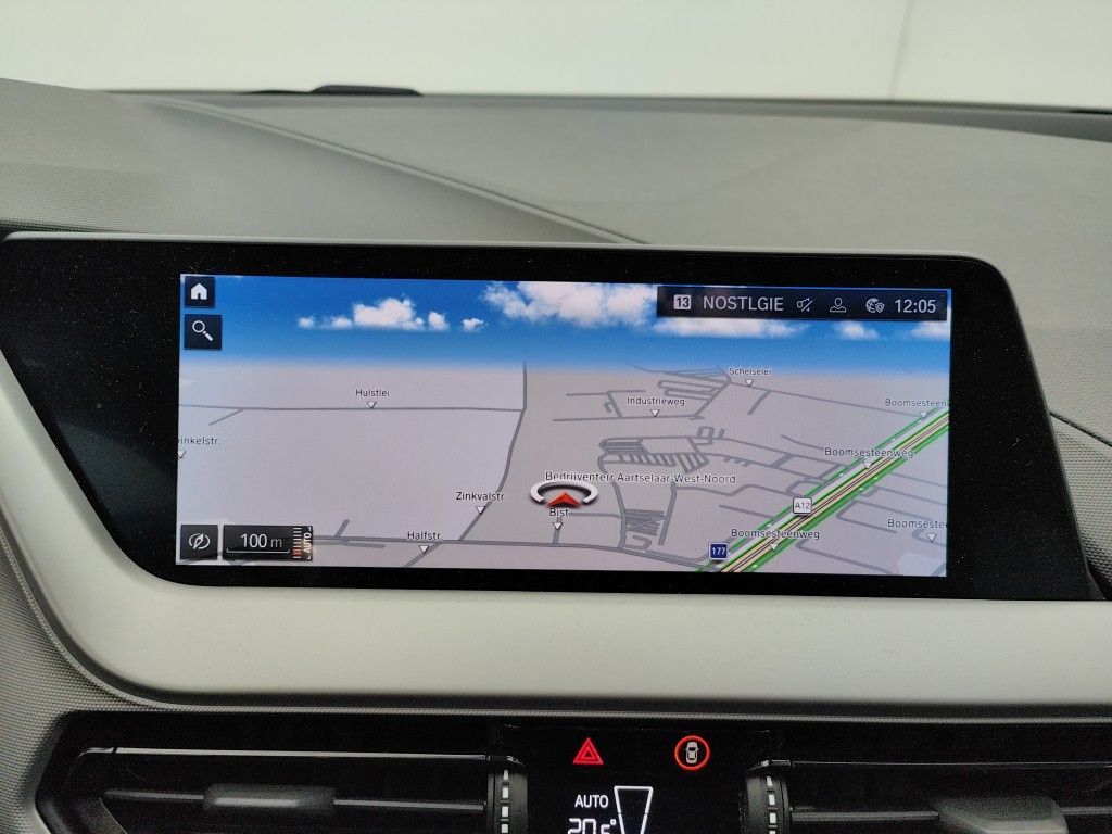 BMW 1 HATCH DIESEL - 2019 118 dA 150hp (EU6AP) 5d photo